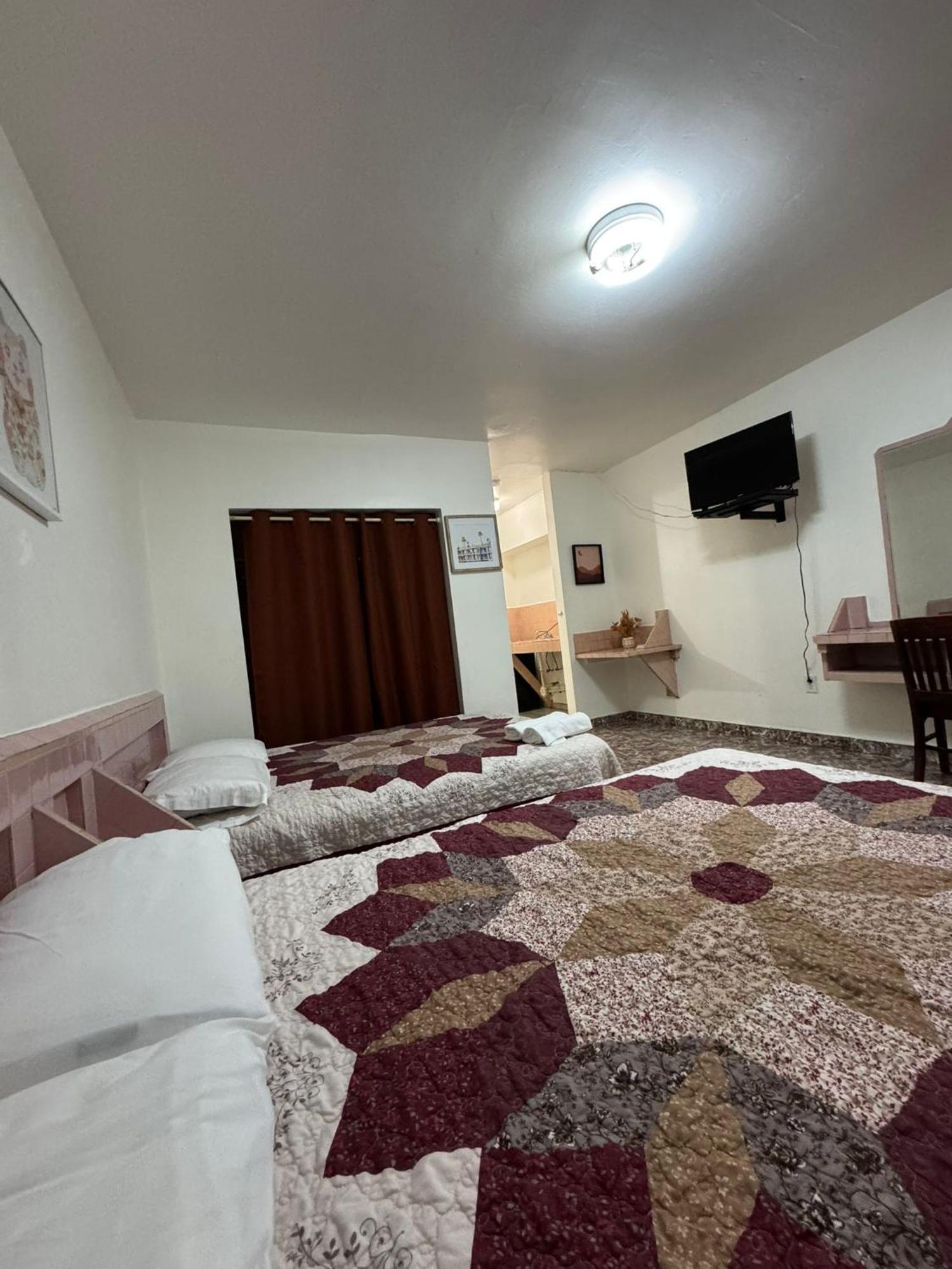 Hotel Rainbow - Miami - Little Havanna エクステリア 写真